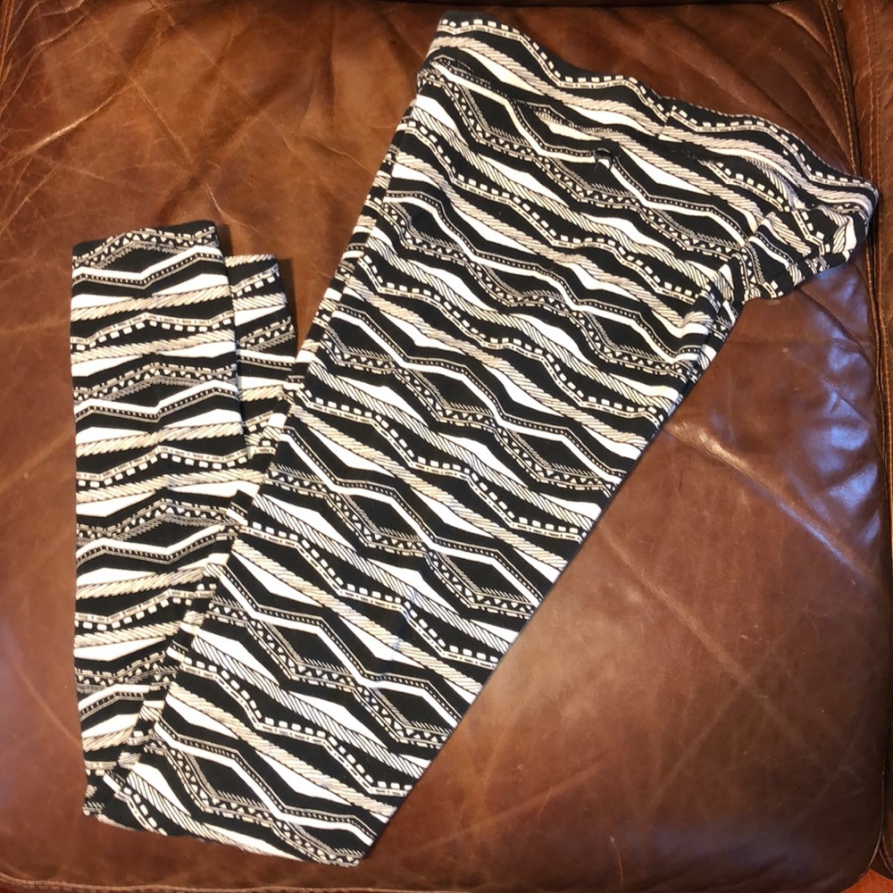 PINK Victoria’s Secret yoga pants/ leggings